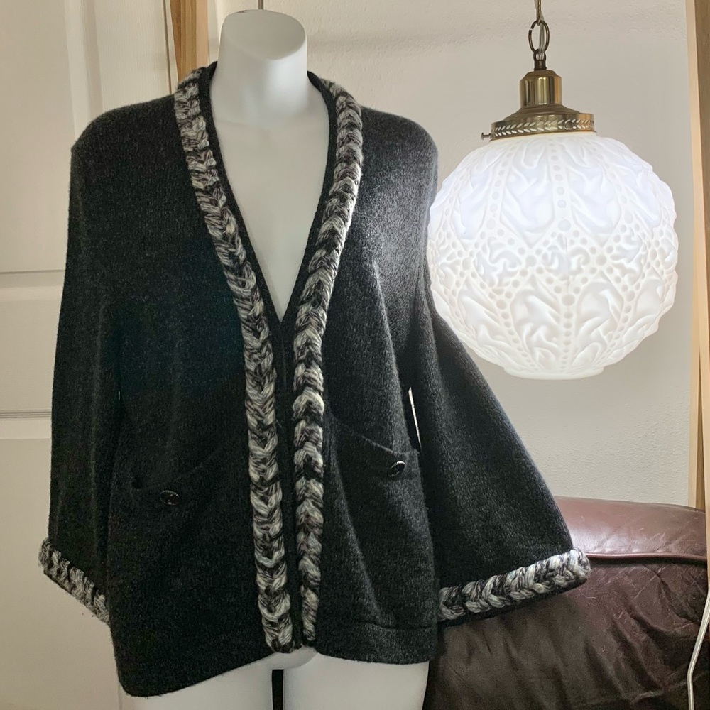 Chanel cardigan sz 36